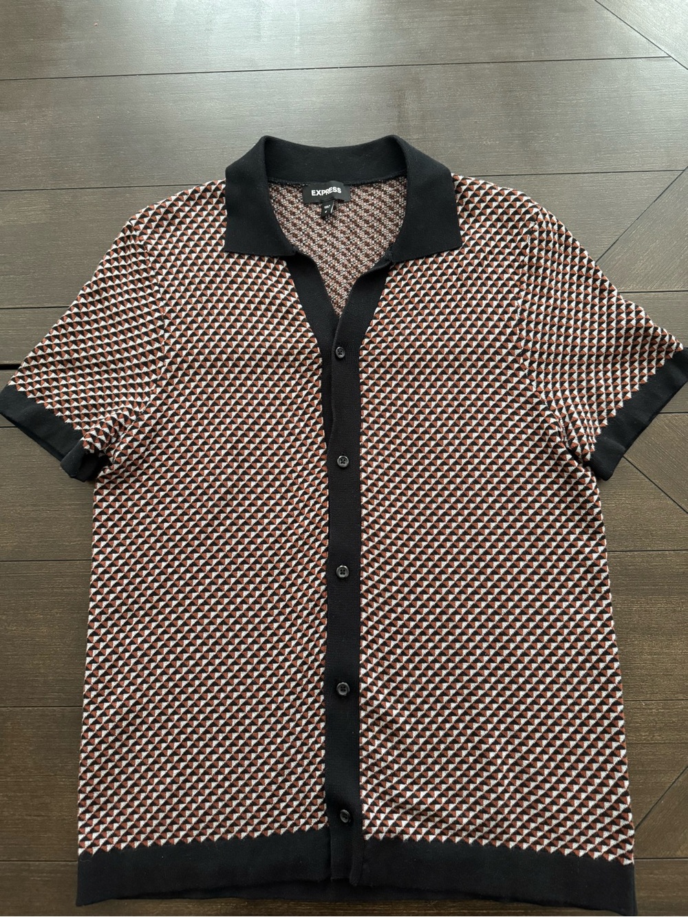 Express Men’s Short Sleeve Button-Down Shirt - Black & Brown Geo Print